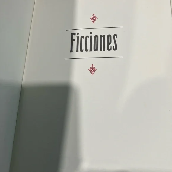 Ficciones by Jorge Luis Borges .1980 Franklin Library. Excellent condition. - Picture 4 of 5